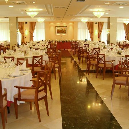 Hotel Villa De Almazán Dış mekan fotoğraf