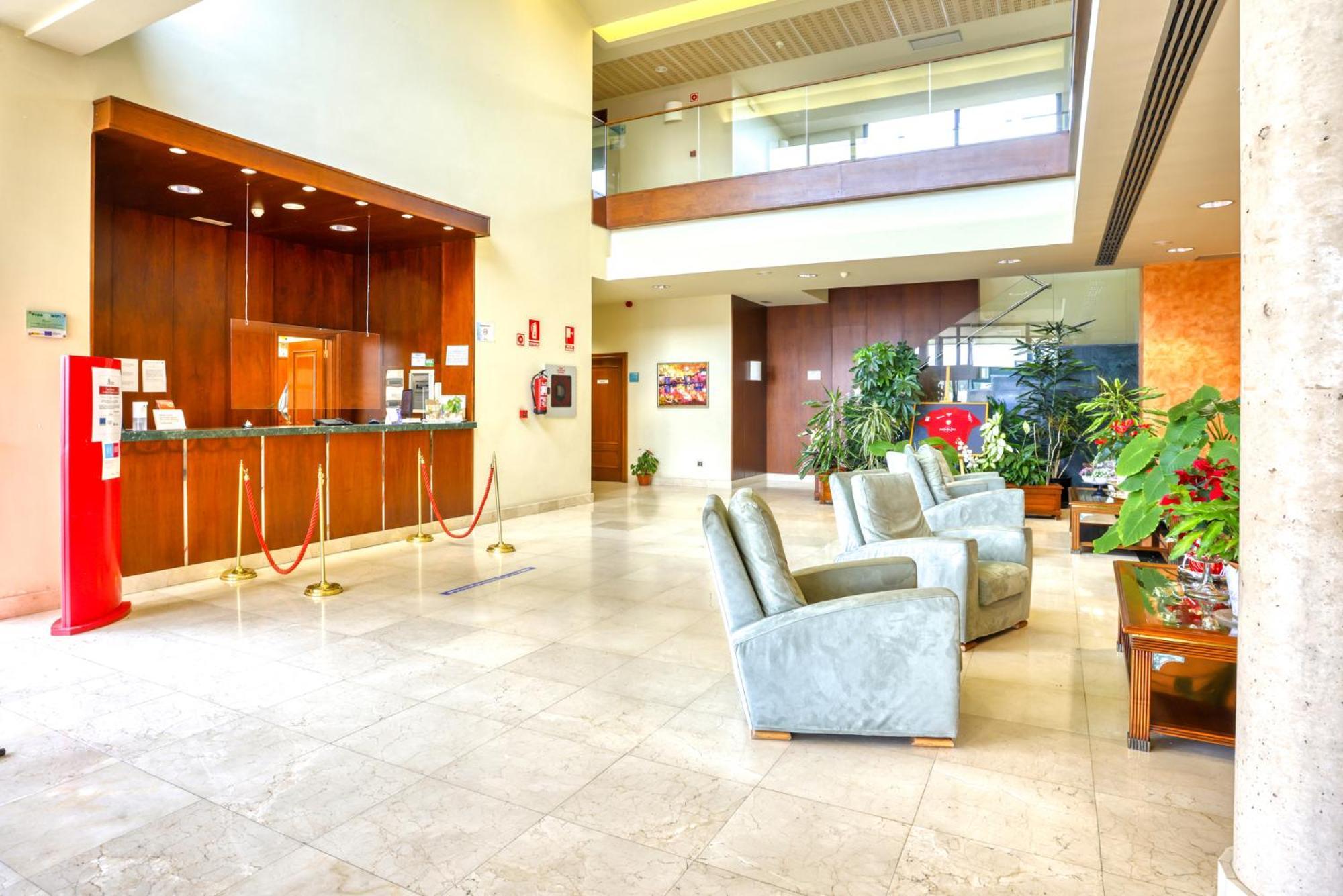 Hotel Villa De Almazán Dış mekan fotoğraf