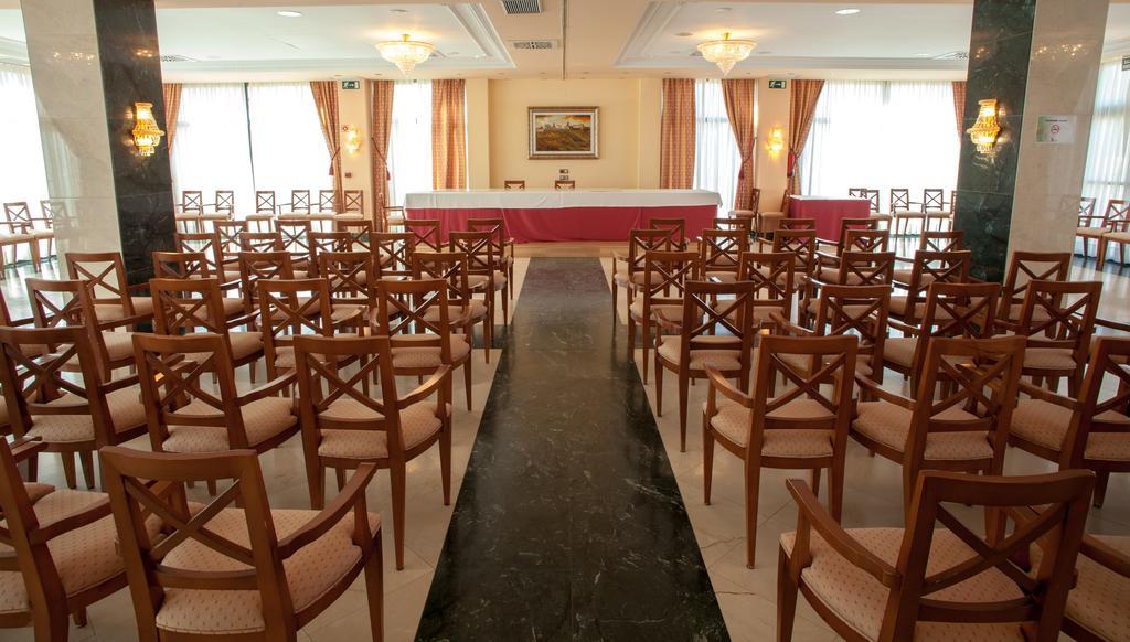 Hotel Villa De Almazán Dış mekan fotoğraf