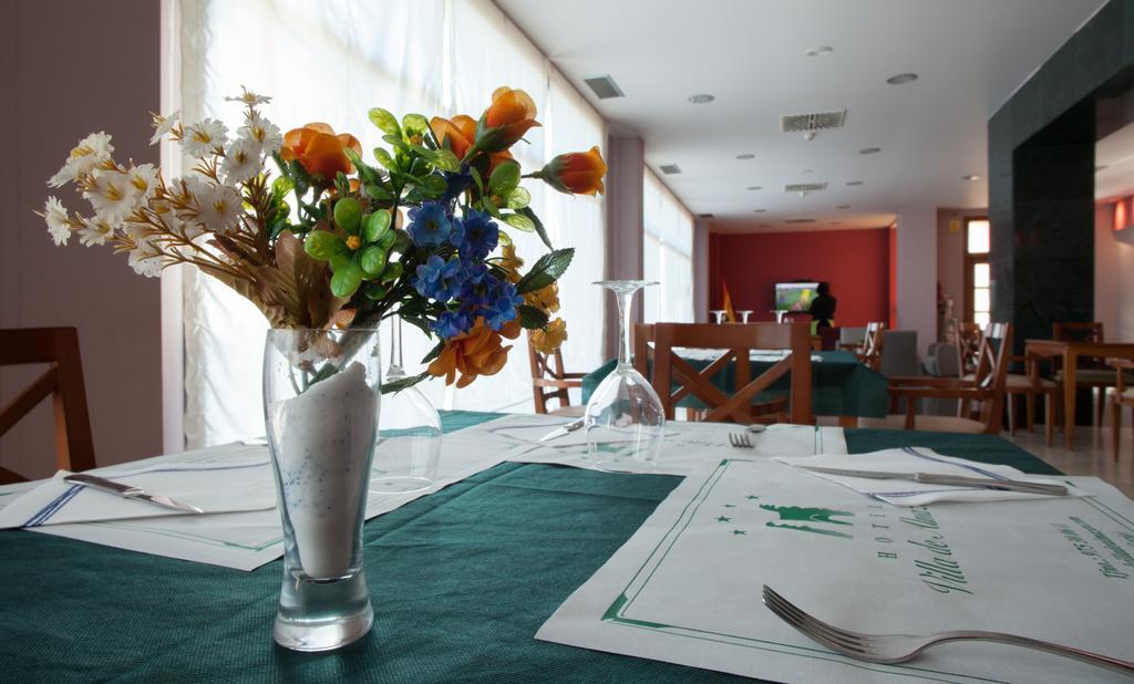 Hotel Villa De Almazán Dış mekan fotoğraf